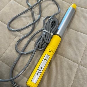 Drybar 3 day rotating curling iron